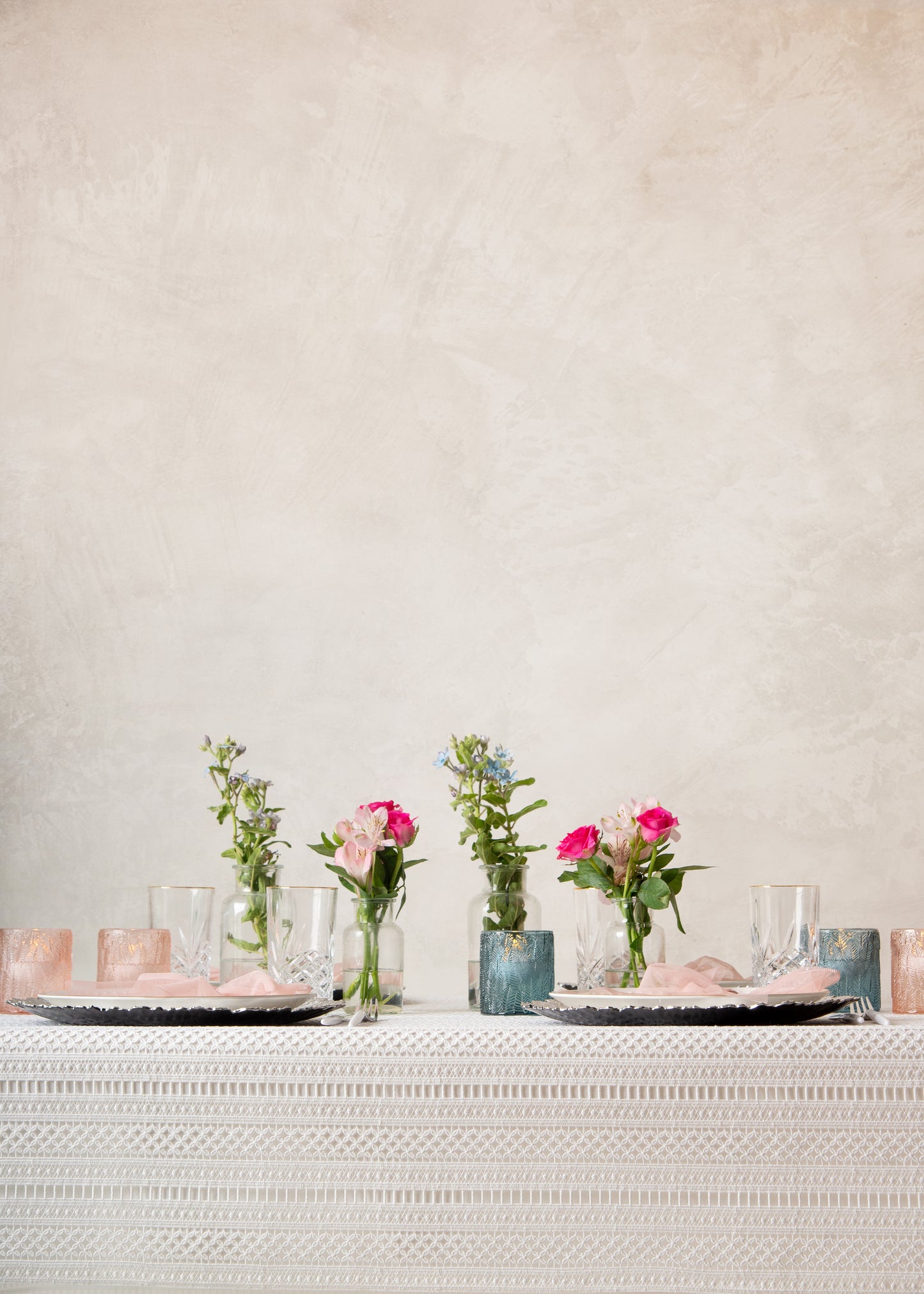 Loressa Lace Tablecloth Lined