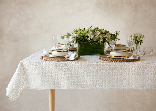 Bissana Lace Tablecloth Lined