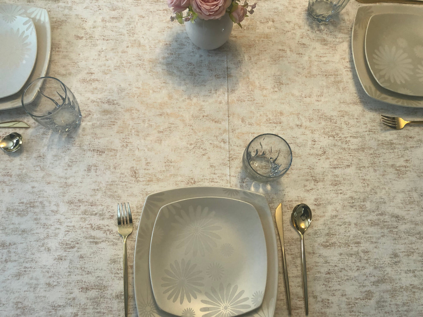 Metallic Velvet Tablecloth