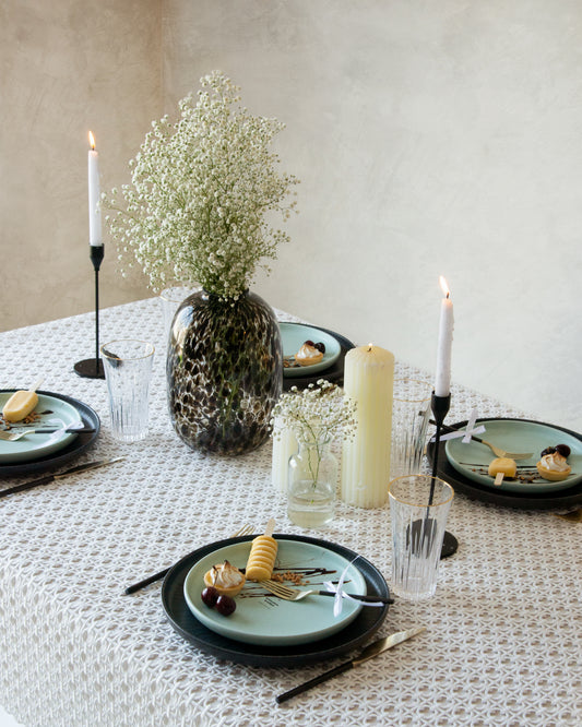 Manorola Lace Tablecloth Lined
