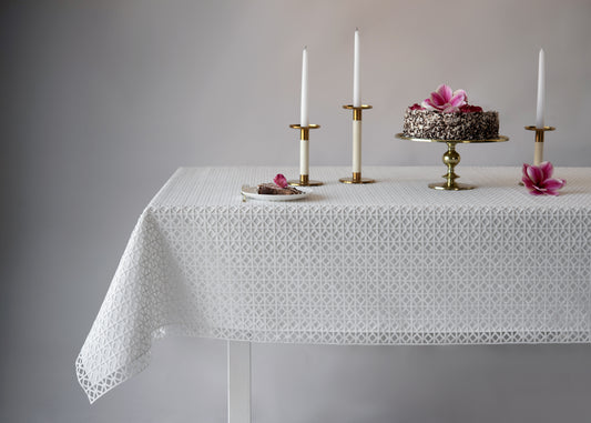 Diamond Lattice Lace Tablecloth Lined